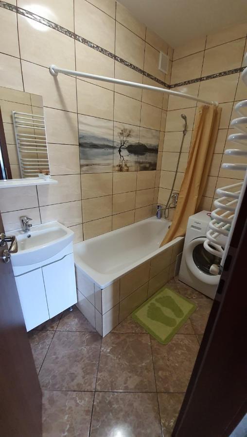 Port City Apartment Луцк Экстерьер фото
