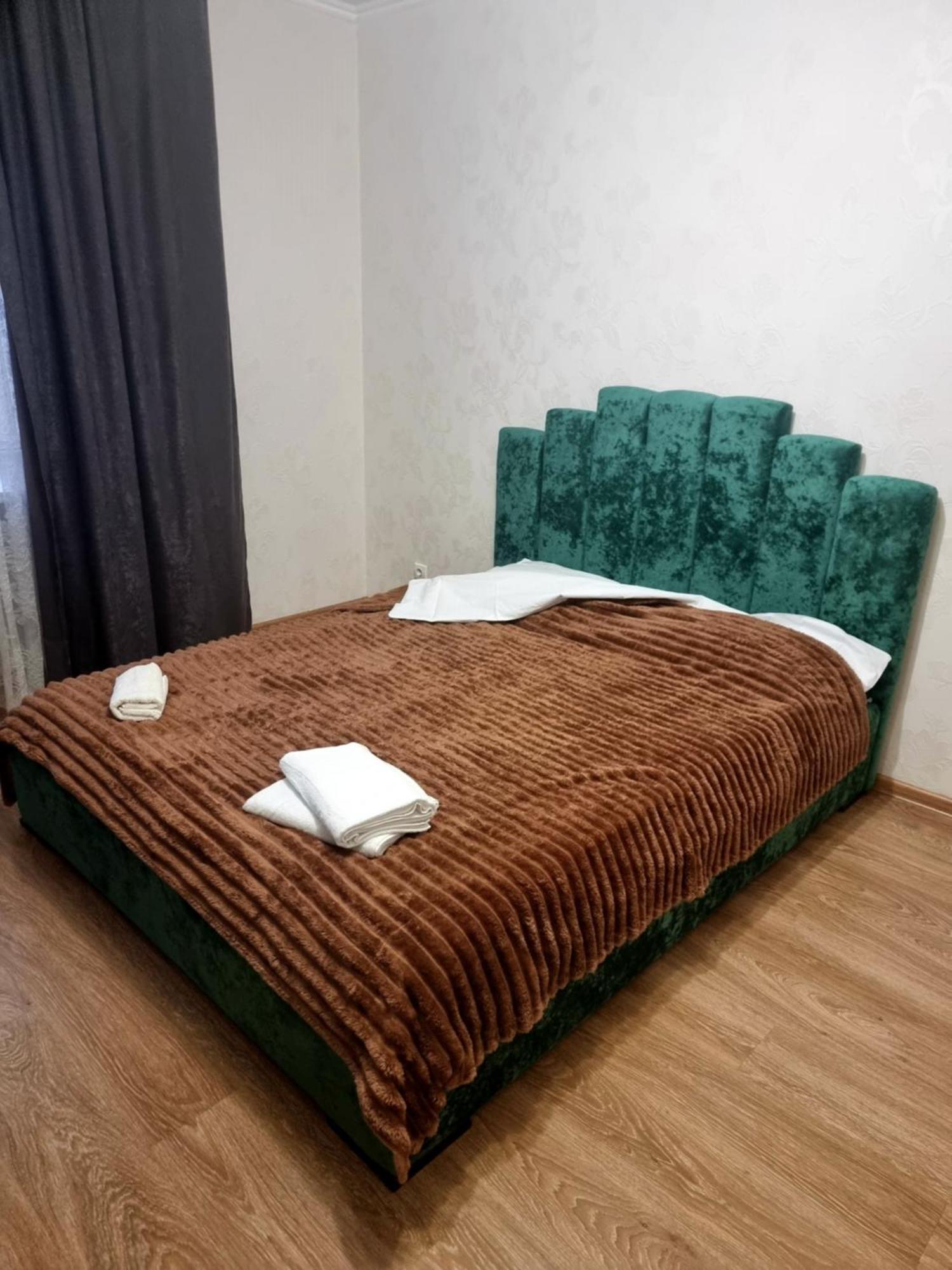 Port City Apartment Луцк Экстерьер фото
